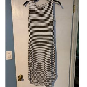 barIII mid length dress